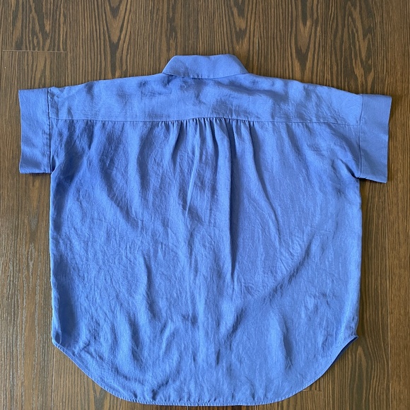 Everlane - Japanese GoWeave Light Square Shirt - Picture 2 of 4